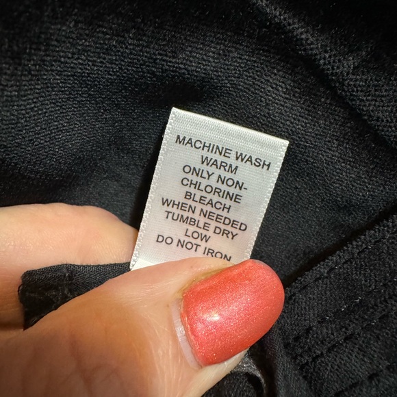 GORGEOUS  #FALL2025  BANANA REPUBLIC   BLACK VELVET TROUSER/PANTS  SIZE: 0  #W - Picture 8 of 11